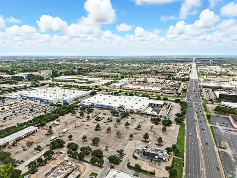 2903 Royal Oaks Grove Houston TX 77082