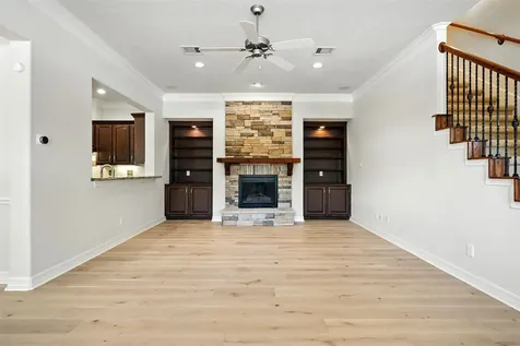 2903 Royal Oaks Grove Houston TX 77082