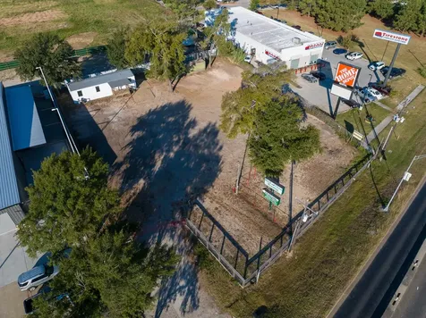 191 I-45 Huntsville TX 77320