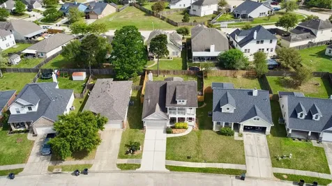 2068 Briar Grove Drive Conroe TX 77301