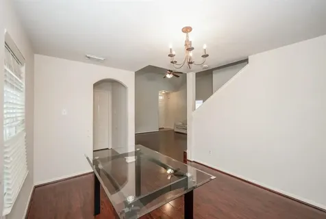 7839 Winding Creek View Houston TX 77072