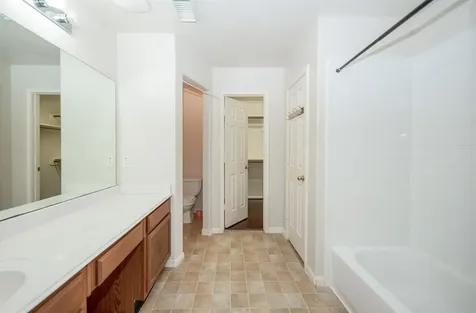 7839 Winding Creek View Houston TX 77072