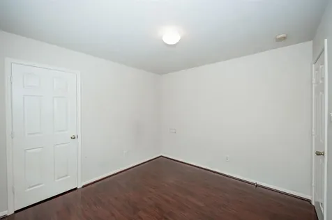 7839 Winding Creek View Houston TX 77072