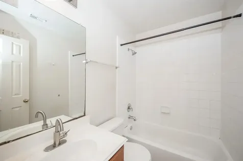 7839 Winding Creek View Houston TX 77072