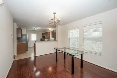 7839 Winding Creek View Houston TX 77072