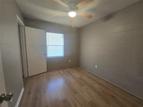 4217 Sealy Avenue 11 Galveston TX 77550