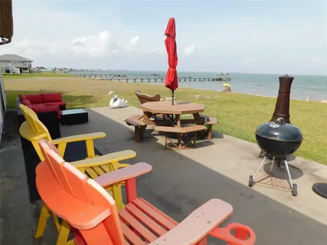 635 Marshall Johnson Avenue S Port Lavaca TX 77979