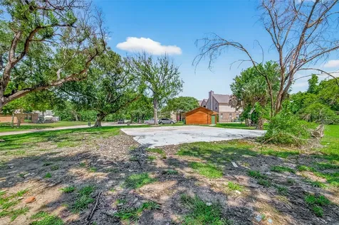 717 Quintana Roo Place Seabrook TX 77586