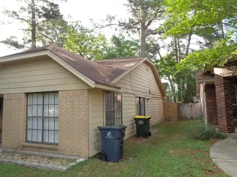 1736 Hazelwood Street Conroe TX 77301