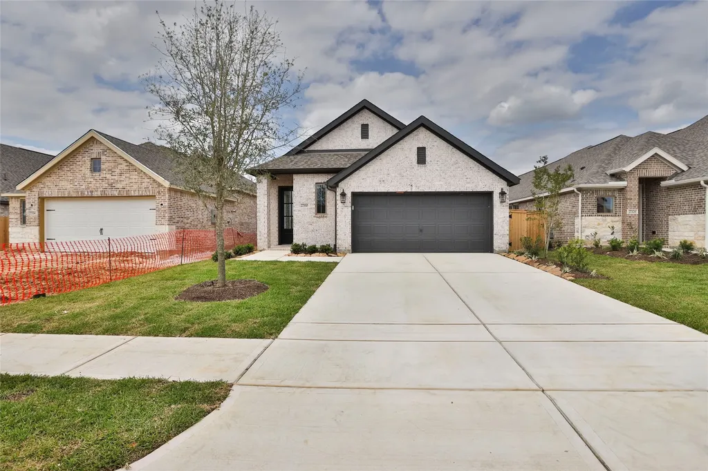 27330 Scarlet Paint Brush Drive Hockley TX 77447