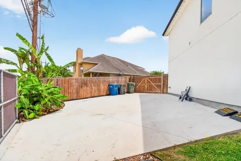 8417 Macarena Drive Corpus Christi TX 78414