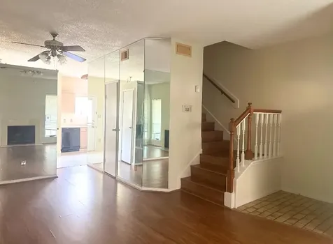 7575 Cambridge Street 1902 Houston TX 77054