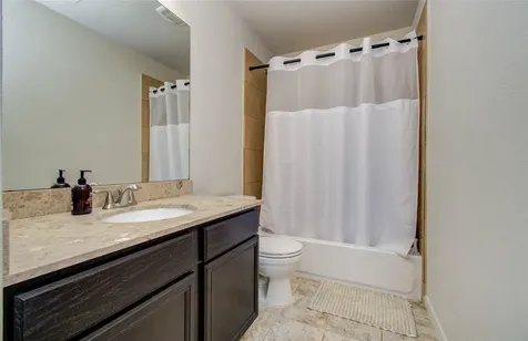 3306 Inverness Path Lane Houston TX 77053