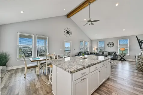 4207 Navarro Drive Galveston TX 77554