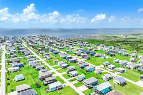 4207 Navarro Drive Galveston TX 77554