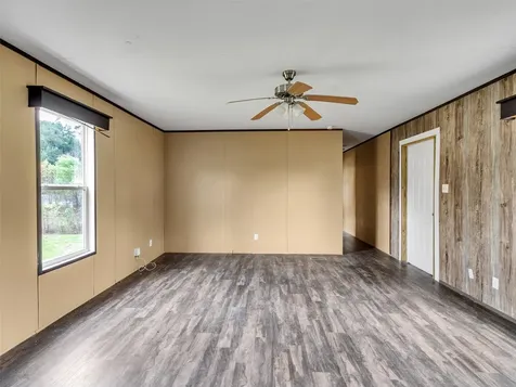 2194 County Road 5017 Cleveland TX 77327