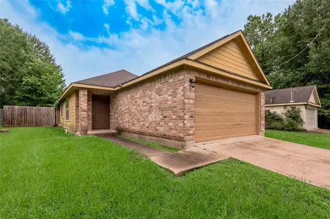 636 Avenue H Huntsville TX 77320