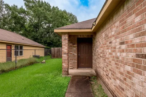 636 Avenue H Huntsville TX 77320