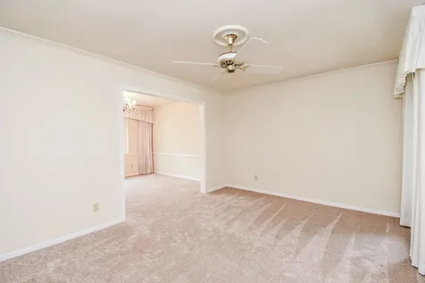 2747 Durban Drive Houston TX 77043