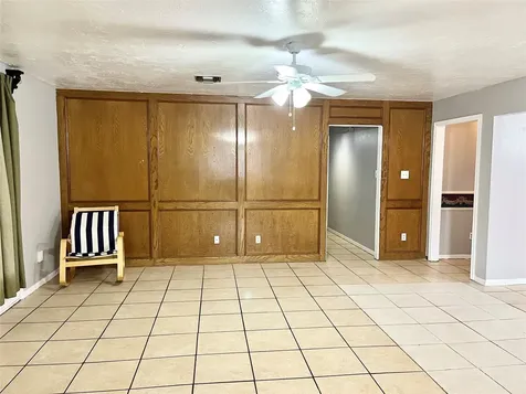 405 Wild Plum Street Houston TX 77013