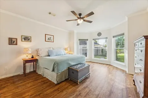 702 Huntercrest Street El Lago TX 77586