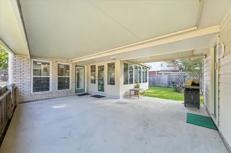 702 Huntercrest Street El Lago TX 77586