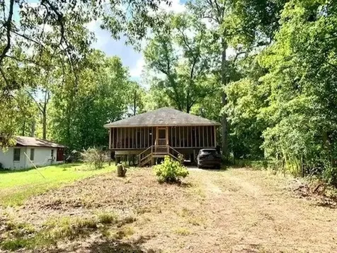 1001 County Road 4110 Woodville TX 75979