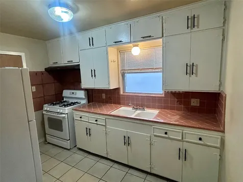 1411 Indiana Street 5 Houston TX 77006