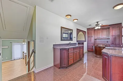 114 24th Street Dickinson TX 77539