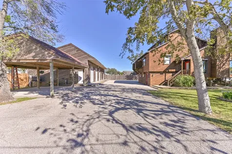 114 24th Street Dickinson TX 77539
