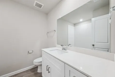 320 S Texas Street Texas City TX 77591
