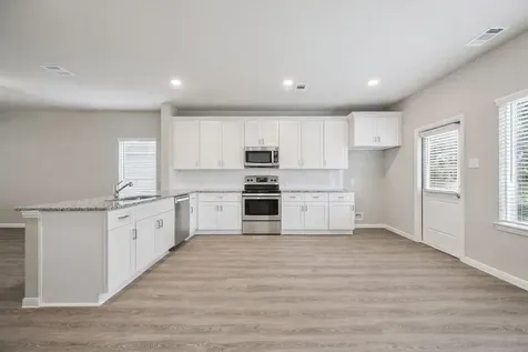 320 S Texas Street Texas City TX 77591