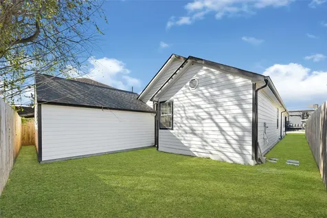 1412 Northwood Street Houston TX 77009