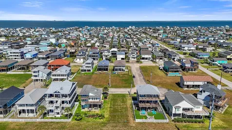 4328 Palapa Circle Galveston TX 77554