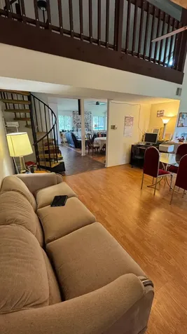 1919 Iron Ridge Sugar Land TX 77478