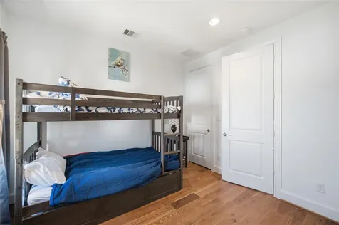 707 Bringhurst Street Houston TX 77020