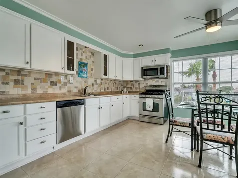 1309 8th Street San Leon TX 77539