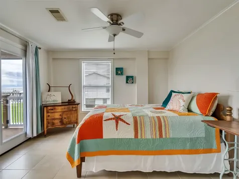 1309 8th Street San Leon TX 77539