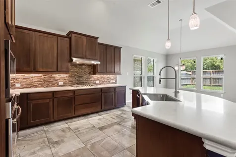 4214 Evergreen Drive Friendswood TX 77546