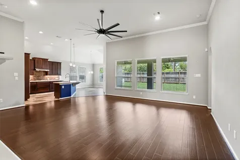 4214 Evergreen Drive Friendswood TX 77546