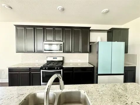 7103 Silver Star Lane 60 Austin TX 78744