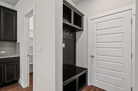 7103 Silver Star Lane 60 Austin TX 78744