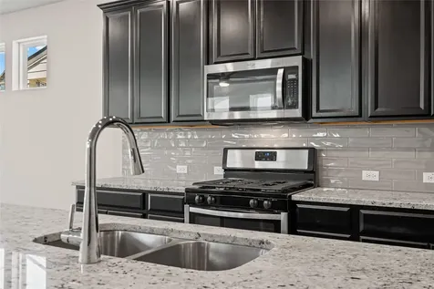 7103 Silver Star Lane 60 Austin TX 78744