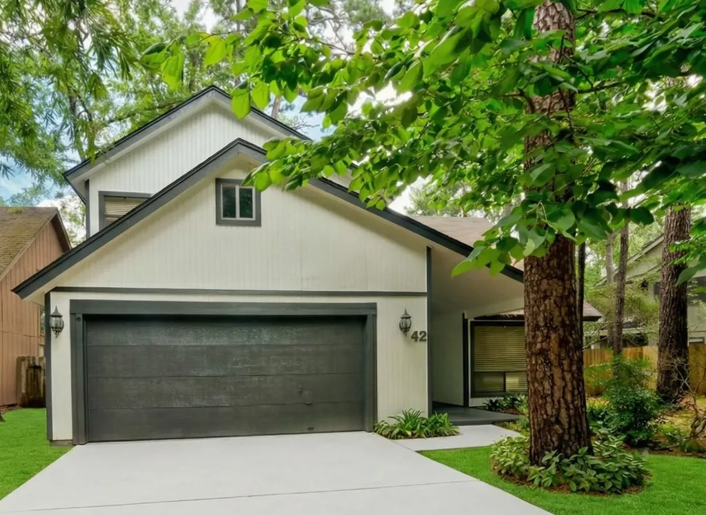 42 N Timber Top Drive The Woodlands TX 77380