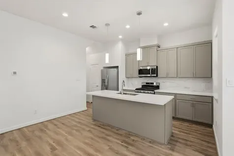 1113 Highland Square Lane Houston TX 77091