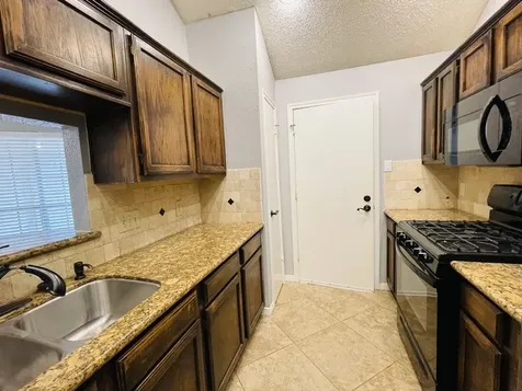 2910 Pioneer Pass Sugar Land TX 77479