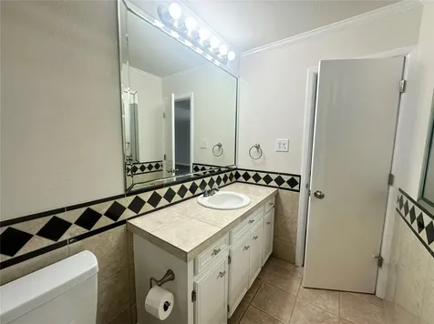 130 Bay Ridge Drive Baytown TX 77523