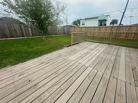 130 Bay Ridge Drive Baytown TX 77523