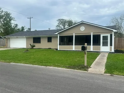 130 Bay Ridge Drive Baytown TX 77523