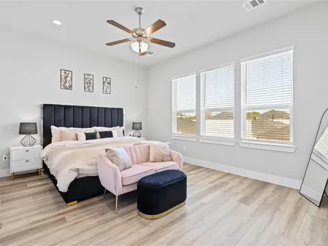 9009 Lonestar River Lane Houston TX 77080